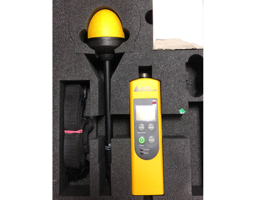 综合场强仪及探头